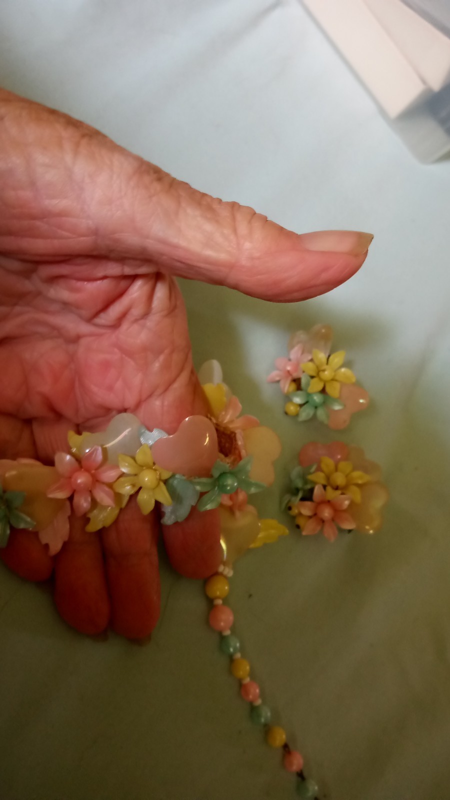Vintage Made In Germany Plastic Flowers And Hearts Set Necklace Earrings Old