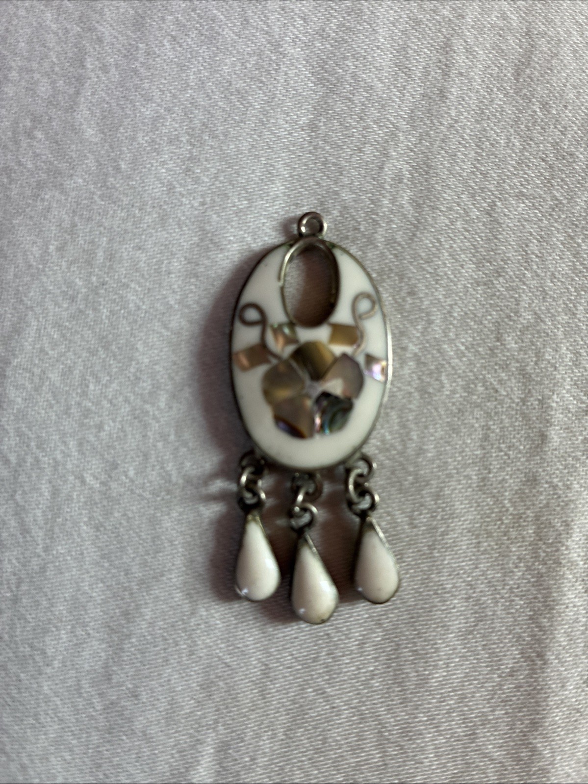 VTG Alpaca Mexico White Enamel Mother Of Pearl Abalone Inlay Pendant