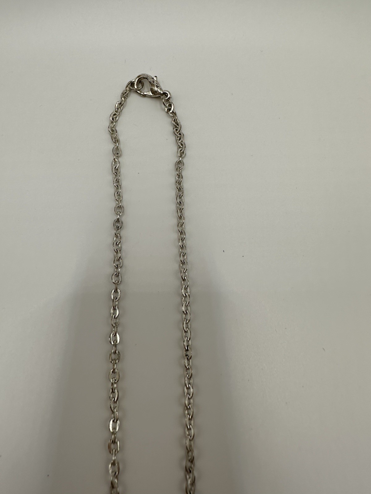 Vintage Oval Resin Cow Pendant W/18k Gold Plating Chain Necklace Is Silver Tone