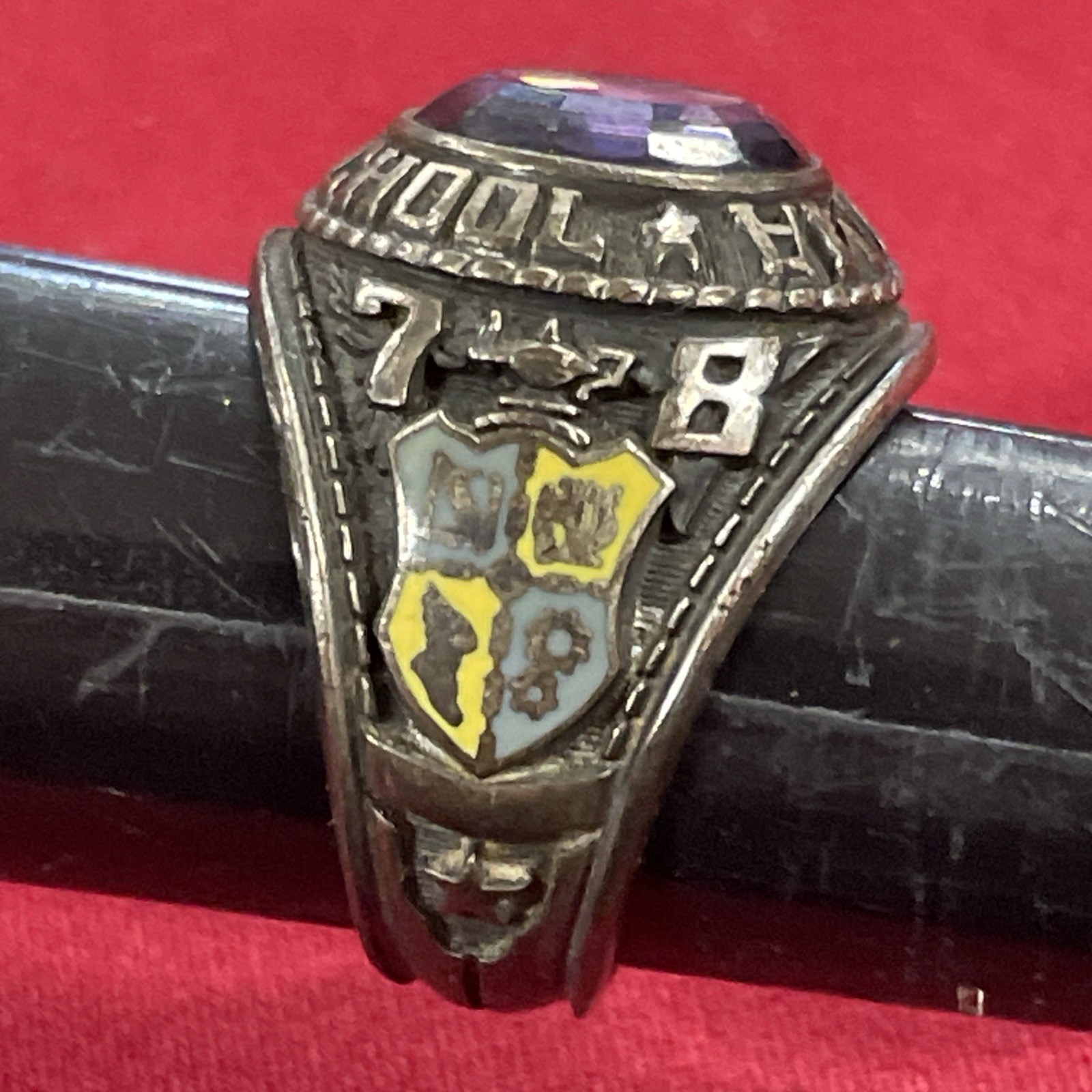 Vintage 1978 Selma High School Knights Of Pythias Purple Stone Class Ring Size 9
