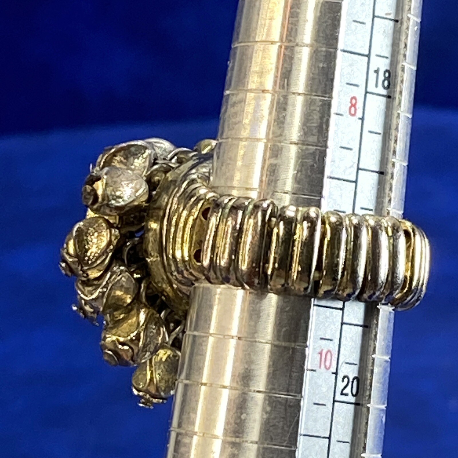 Vtg RA Stretch Band Ring Bold Oversized Metal Jiggly Bling Nugget Chips SZ 7-10