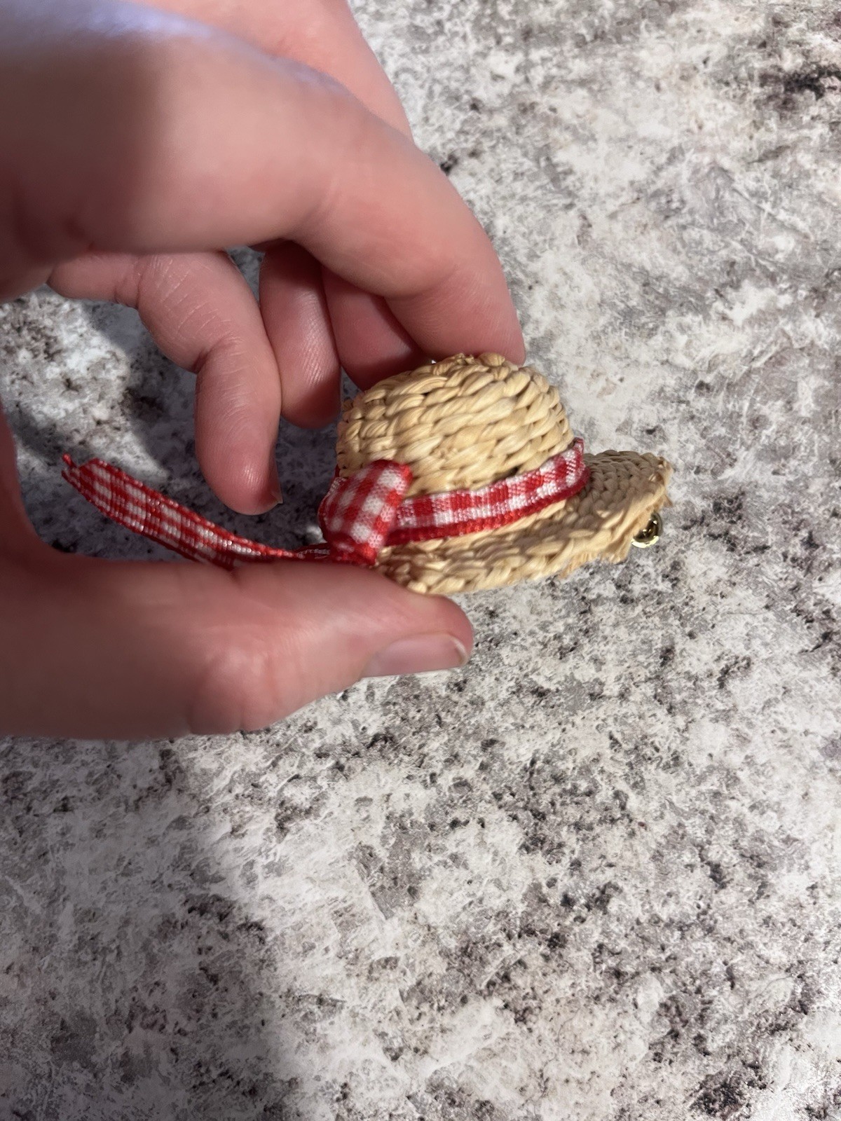 90s Vintage Round Woven Straw Brooch Pin with Red & White Gingham Ribbon Bow