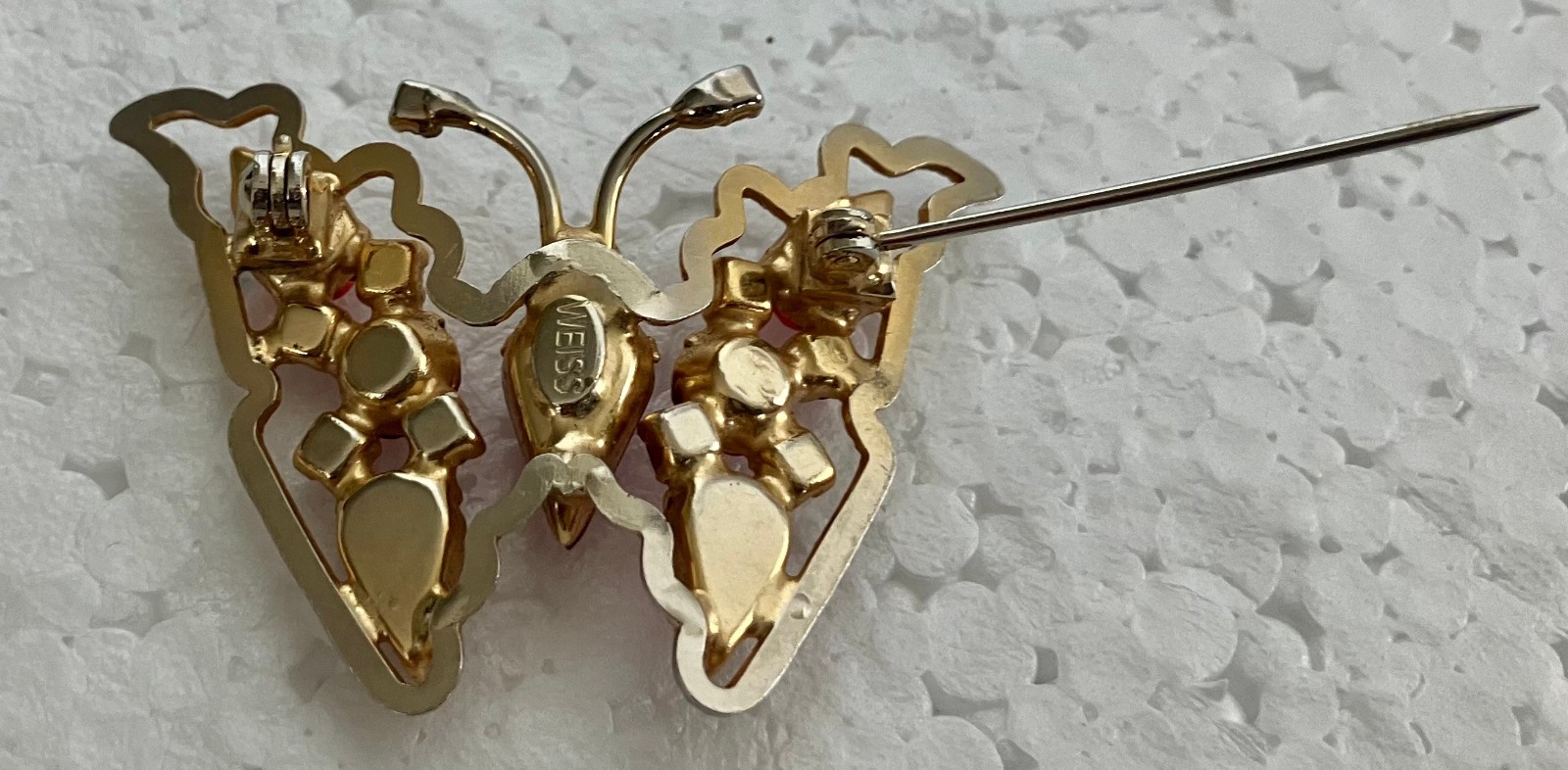 VTG WEISS Signed Gold Tone Butterfly Pin Brooch Pink Bug Estate Sale Rhinestone