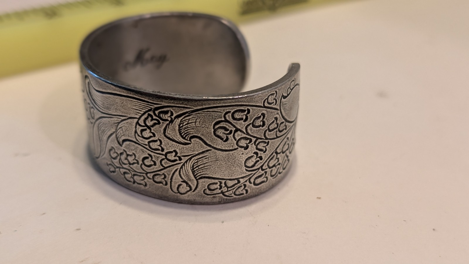 Salisbury Pewter Floral Cuff Bracelet Signed Macy Silver Tone Wide Etched Bangle