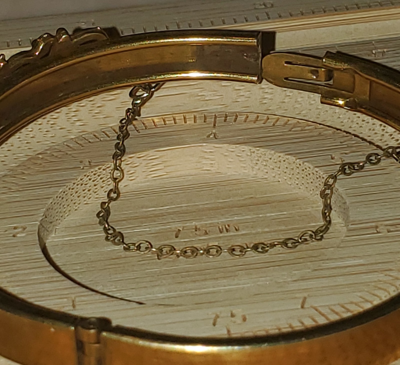 Victorian Revival Style Gold Tone Filigree Hinged Bangle Bracelet- 7.75″