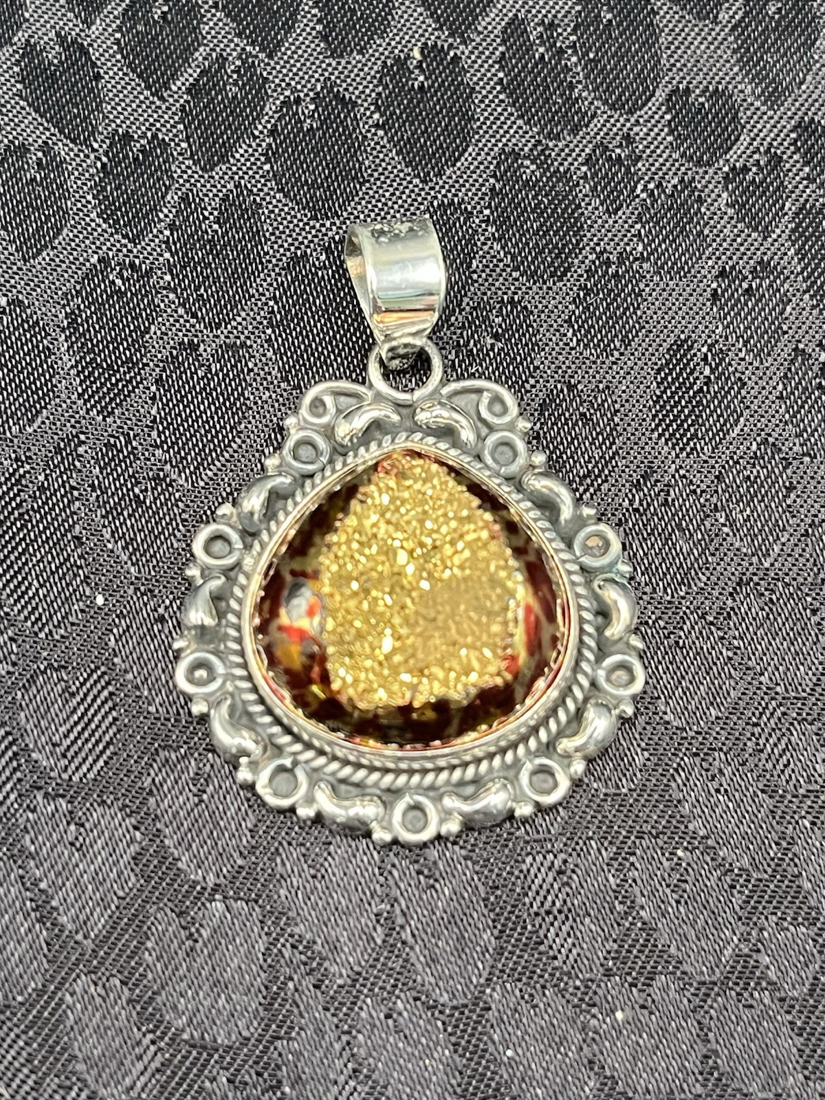 Vintage 925 Sterling Silver MCM Pendant With A Gold & Red Drusy Stone 7.3g