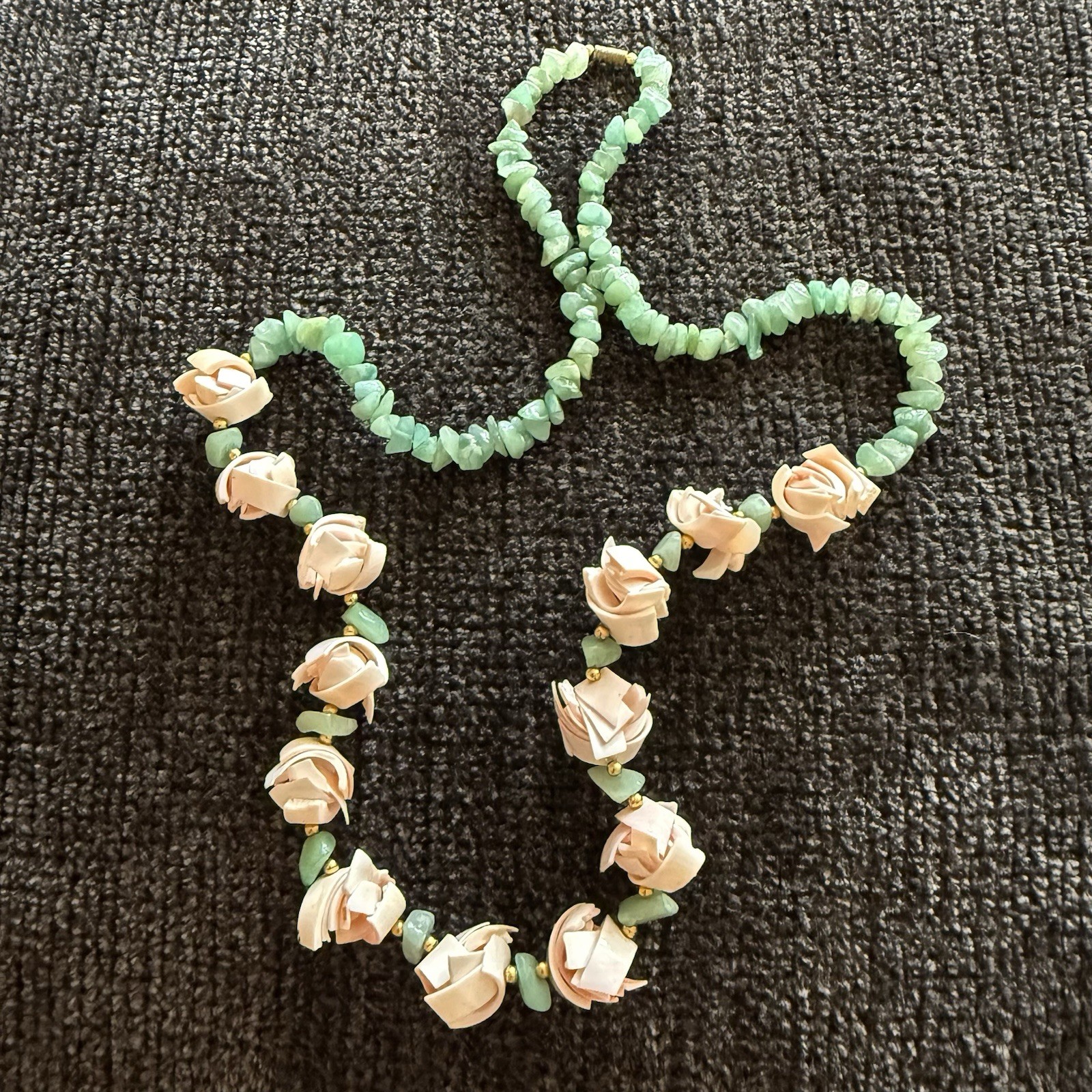 VTG Women’s Aventuri & Hand-Carved Pink Shell Flowers Statement Beaded Necklaces