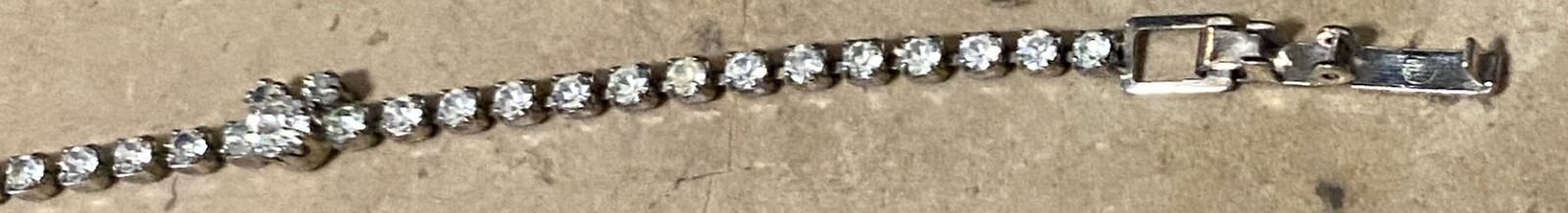 Disney ~ Child’s Micky Mouse Head, Baguettes, Sparkling 7″ Bracelet ~ Vintage
