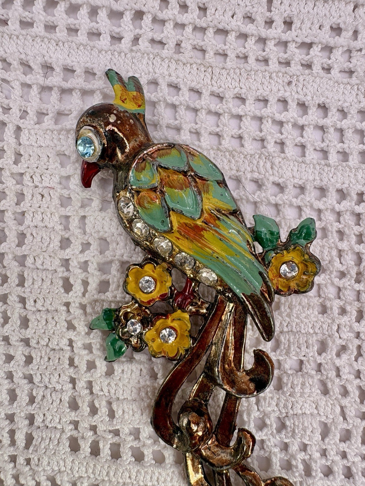 Vintage 1930’s-40’s Cold Painted Enamel Pot Metal Rhinestone Parrot Brooch 3”