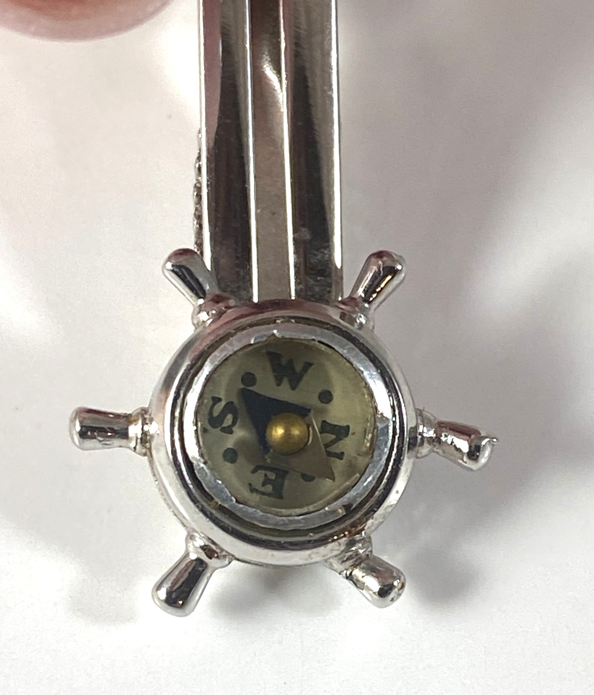 Vintage Swank Captain Wheel Compass Men’s Tie Clip Silver Tone 1950s Nautical