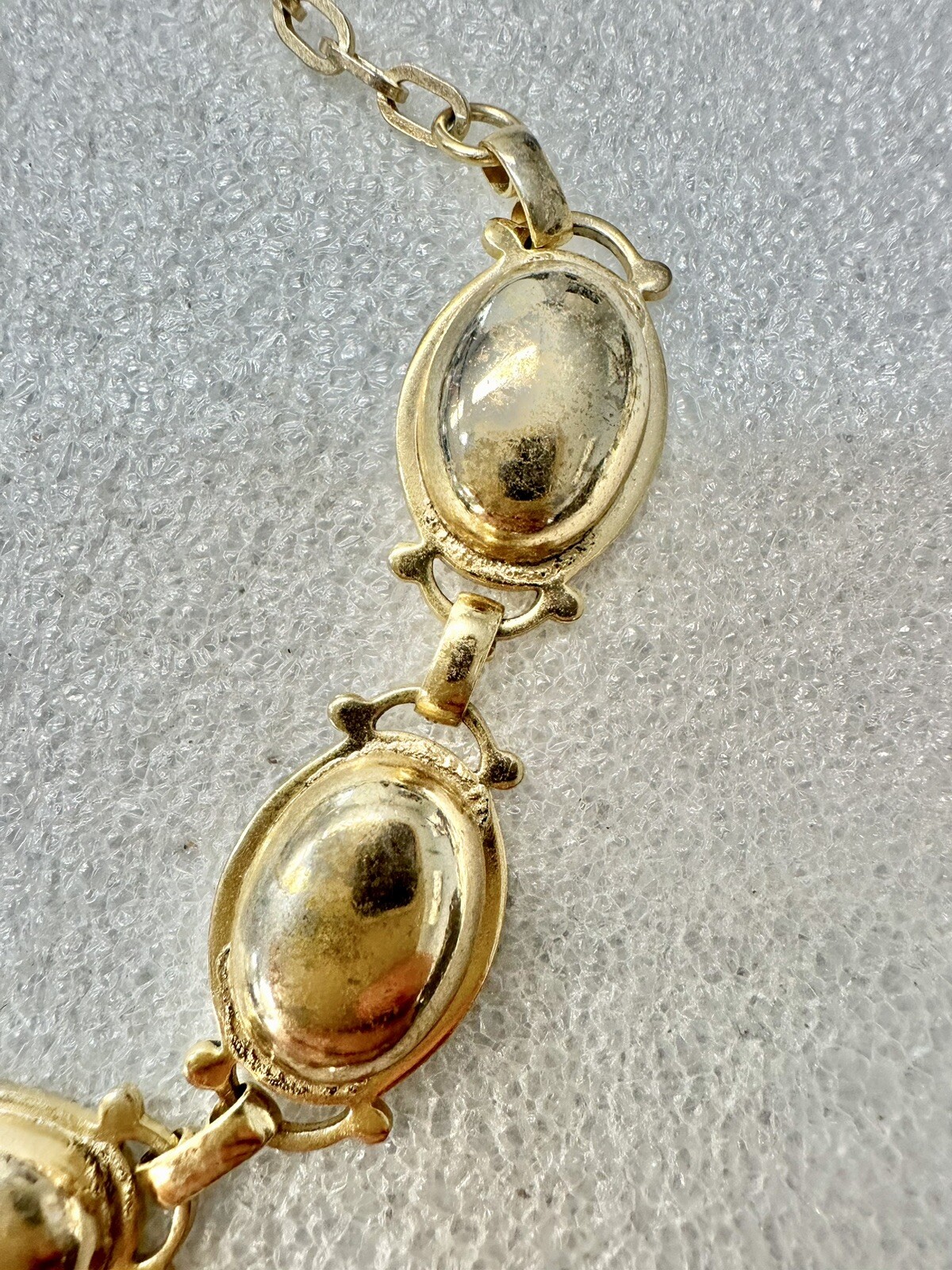 VTG Signed Marino Gold Tone Puffed Oval Framed Links Hook And Ball Clasp 17”