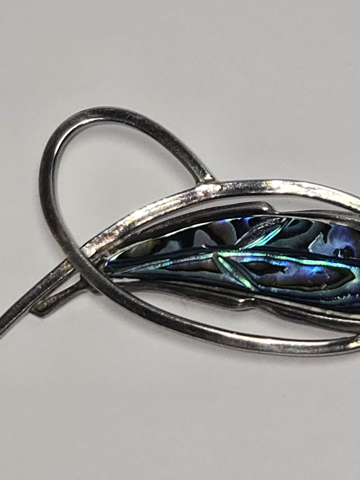 Vintage Ataahua Signed Paua Abalone Shell Leaf Brooch