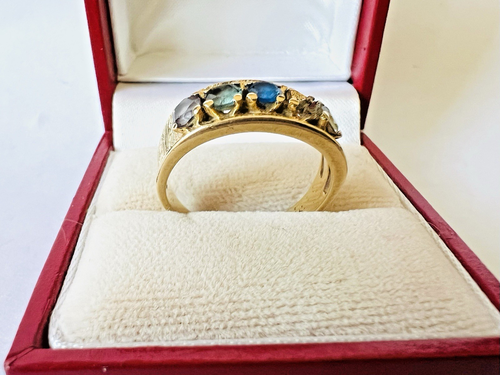 Vintage 14k Yellow Gold 5 Gem Stone 1 Missing MOTHERS Band Ring 3.6 Grams Sz 8