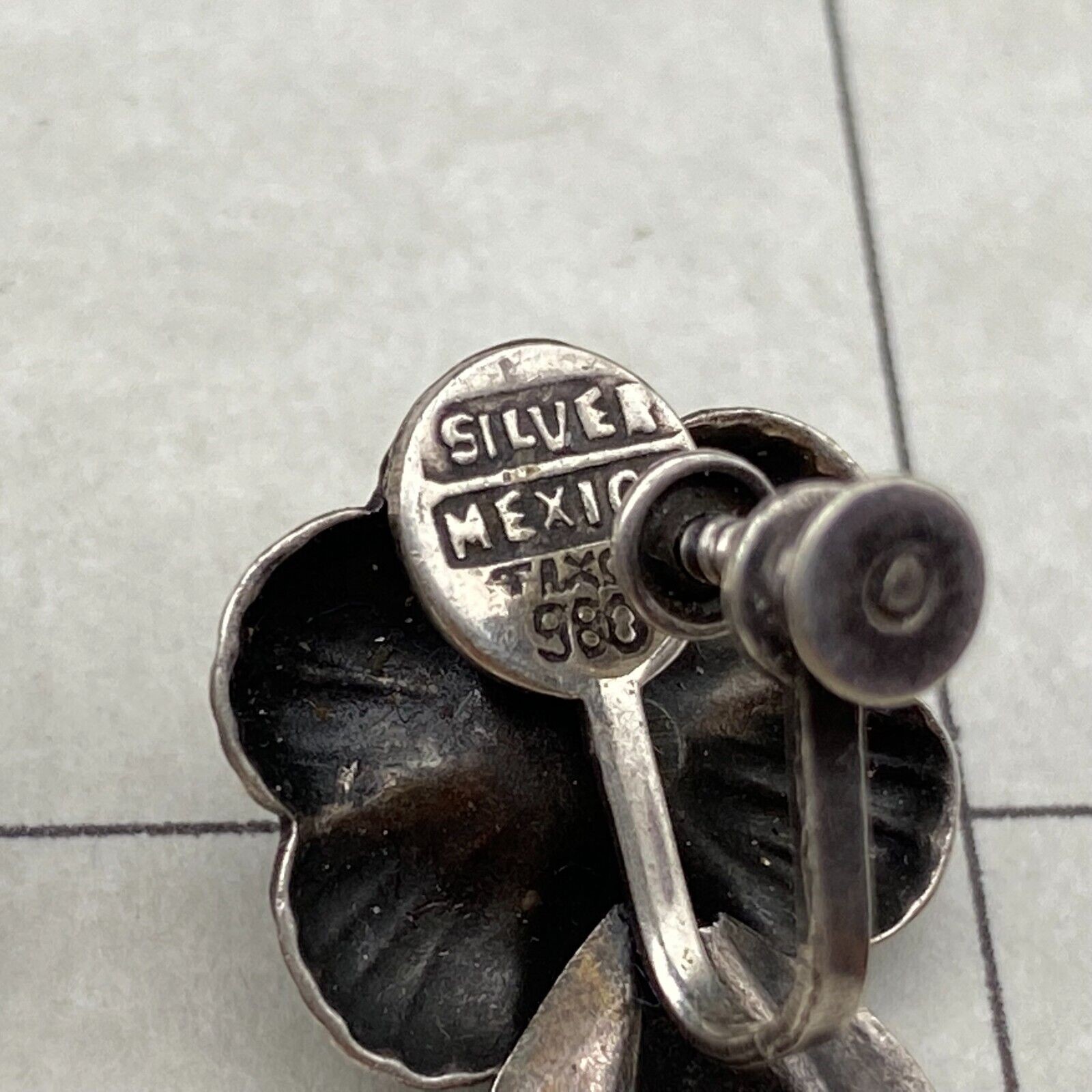 Vintage Mexico Amethyst Flower Sterling Silver Taxco 980 Screw Back Earrings