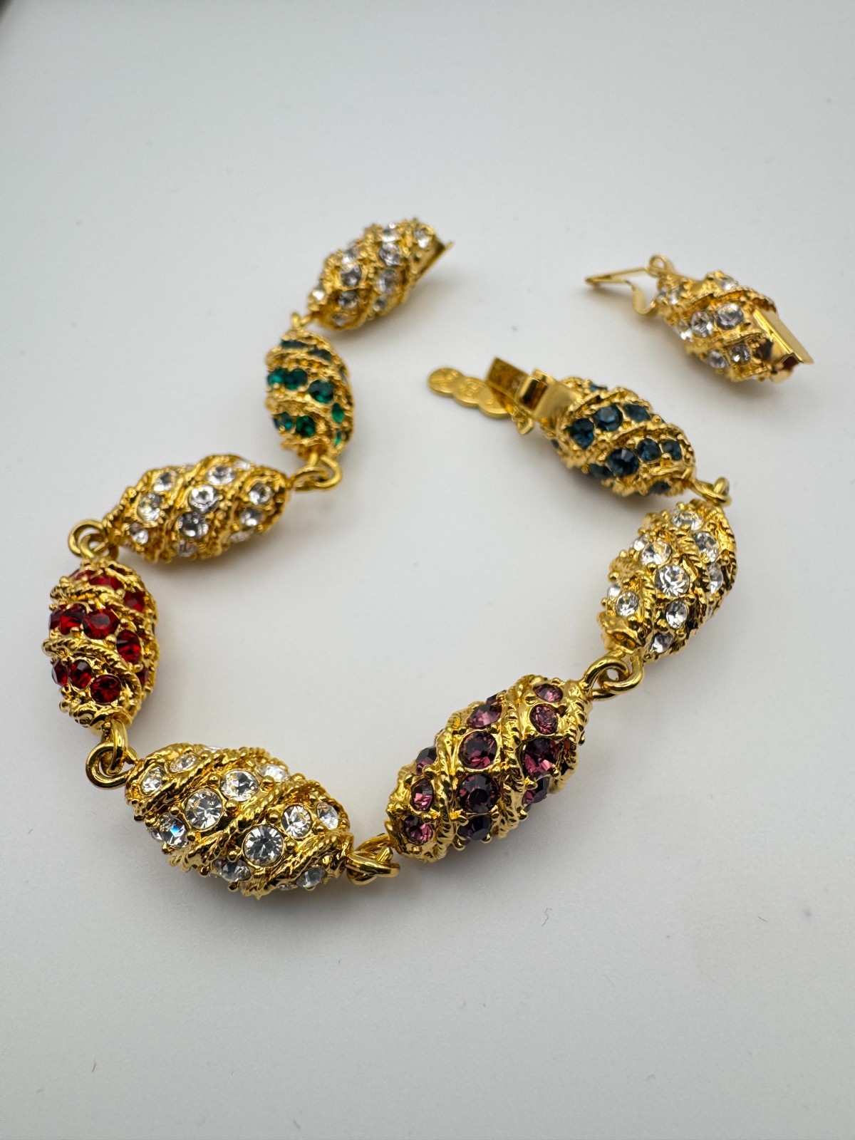Vintage JBK Bracelet Camrose & Kross Jacqueline Kennedy Royal Easter Egg Link