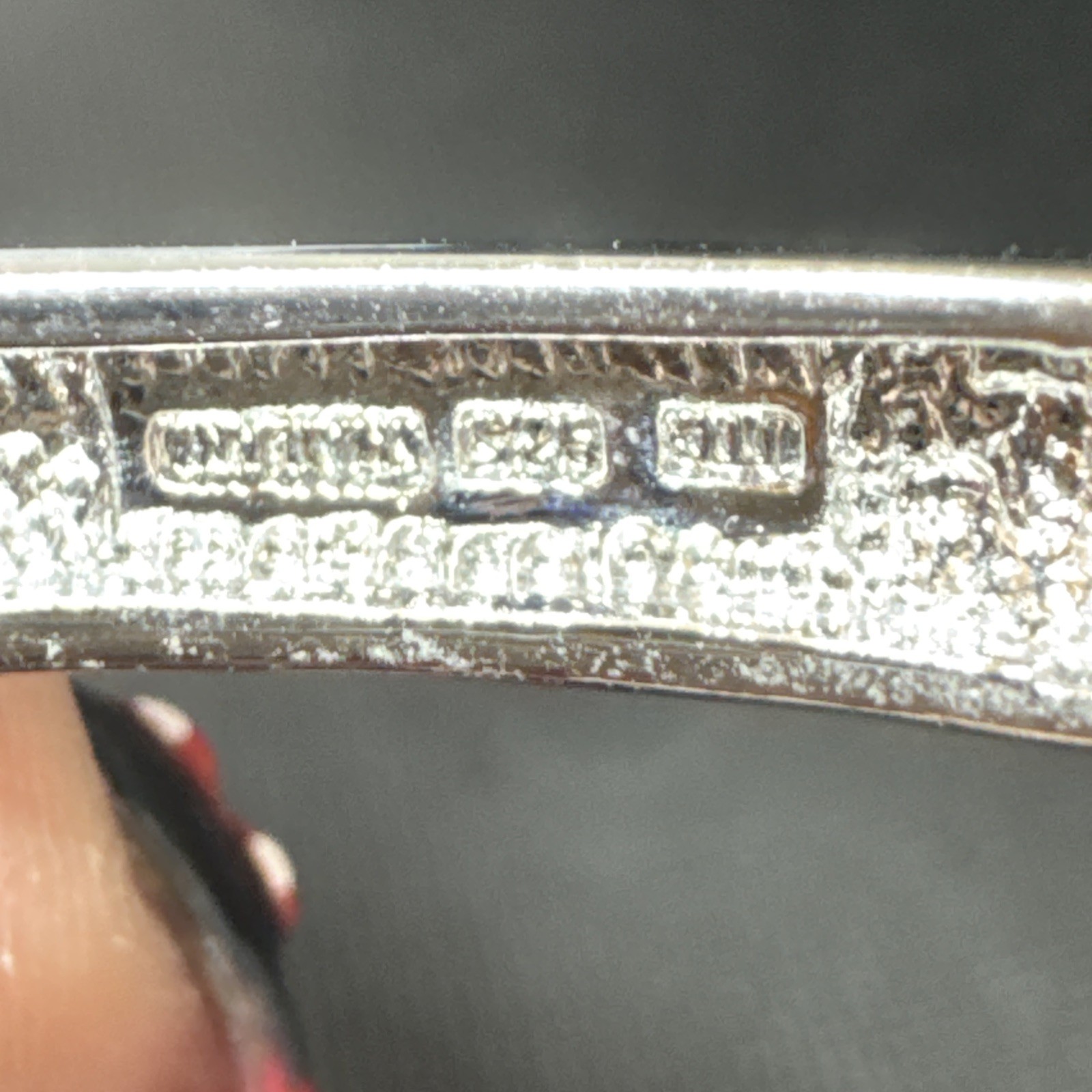 Suzanne Somers 925 Bangle Bracelet w/40 Trillion Cut Iridescent Cubic Zirconia