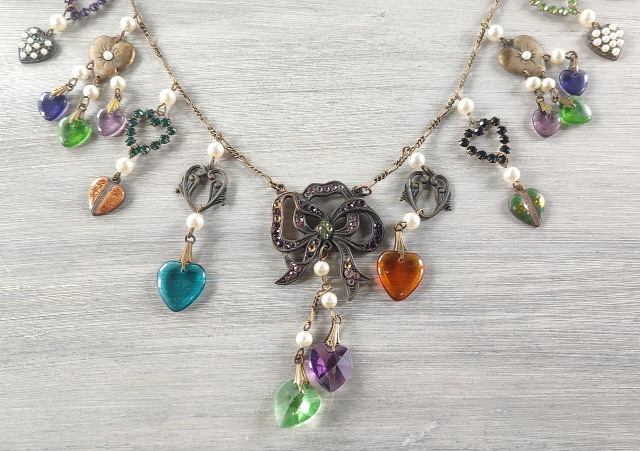 VTG GLASS WORKS STUDIO 30″ Enamel Rhinestone Crystal Heart Necklace w/15 Dangles