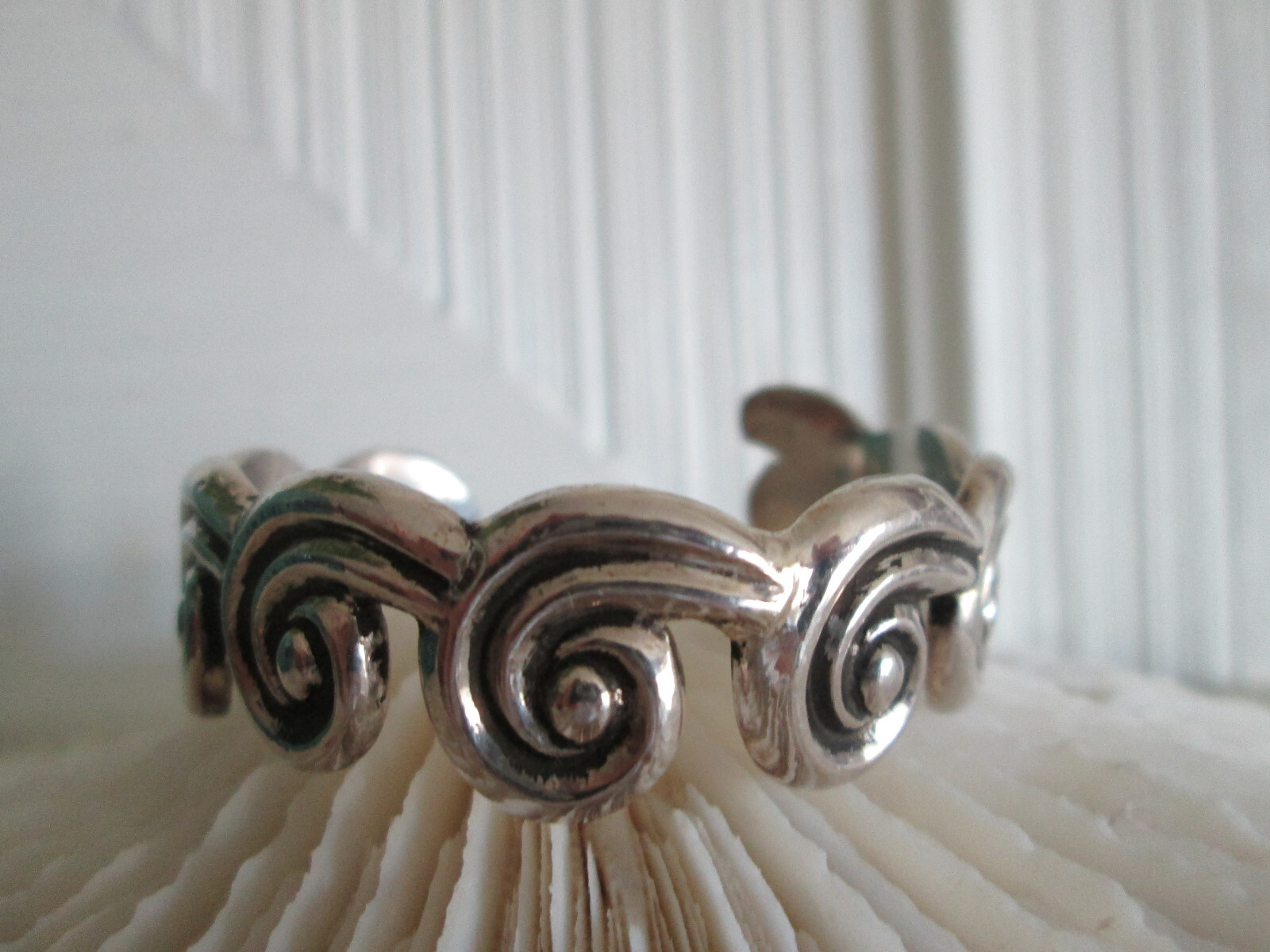 Los Castillo Beautiful Cuff Bracelet Taxco Sterling Mexico vintage