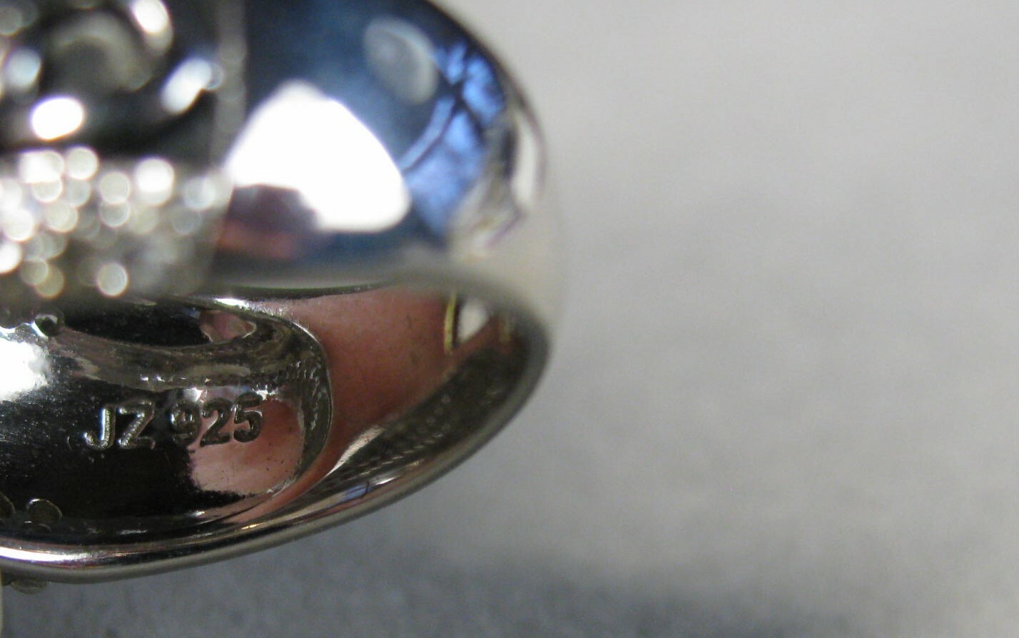 Vintage Sterling Silver Chain Link Look W/ Encrusted CZs Ring 5.5g Size 5 #J3215