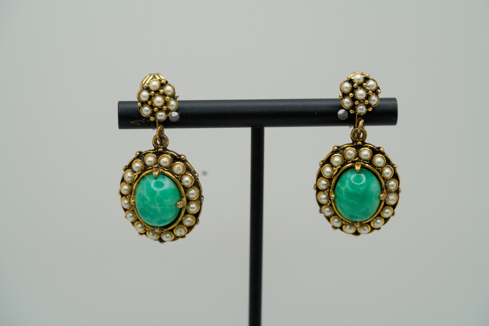 Vintage Green Faux Pearl Dangle Earrings 3.5cm EB1