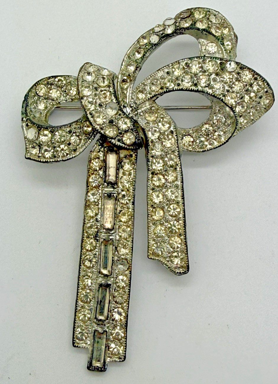 Antique Paste Rhinestone Rhodium Plated Bow Pin Circa 1920S Pre-Art Deco O1