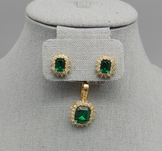Emerald Green & Clear CZ Roman Signed Pendant & Pierced Earrings Set Rhinestone