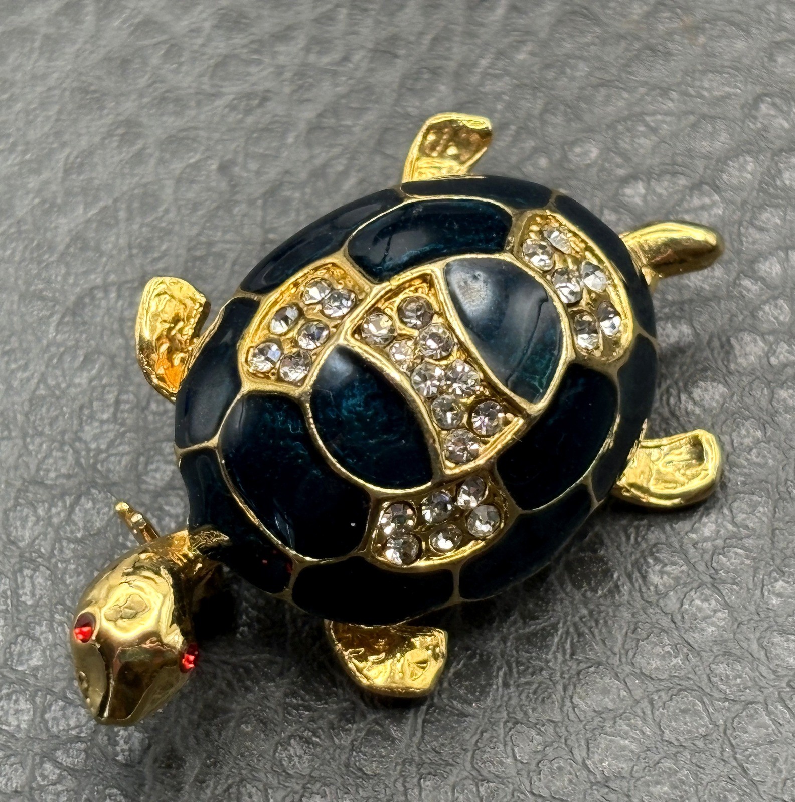 Vintage Enamel Rhinestone Gold Tone Turtle Brooch Pin