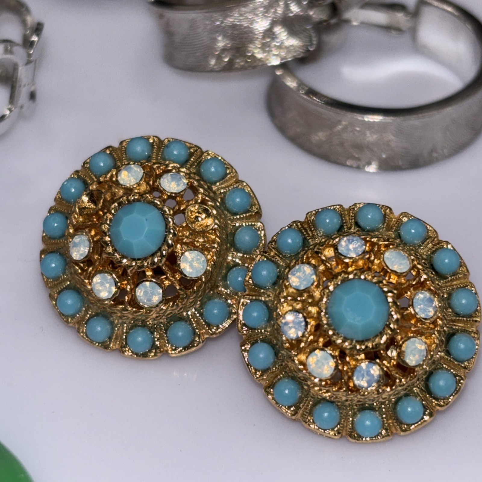 Vtg Sarah Coventry Clip On Earring Jewelry Lot. Estate Auction. See Description