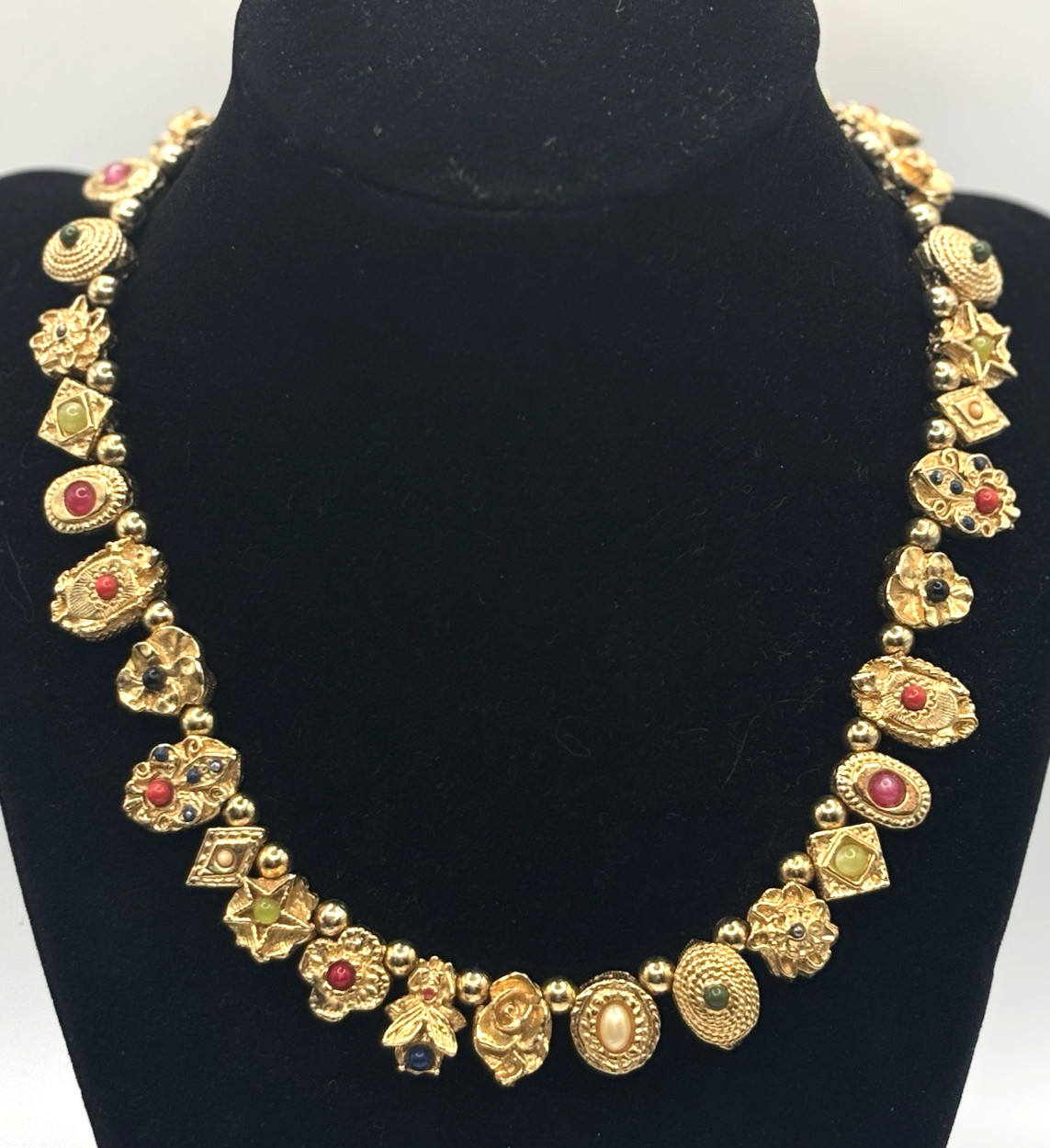 RARE Vintage Unsigned Goldette Victorian Revival Sliding Charm Necklace 16″