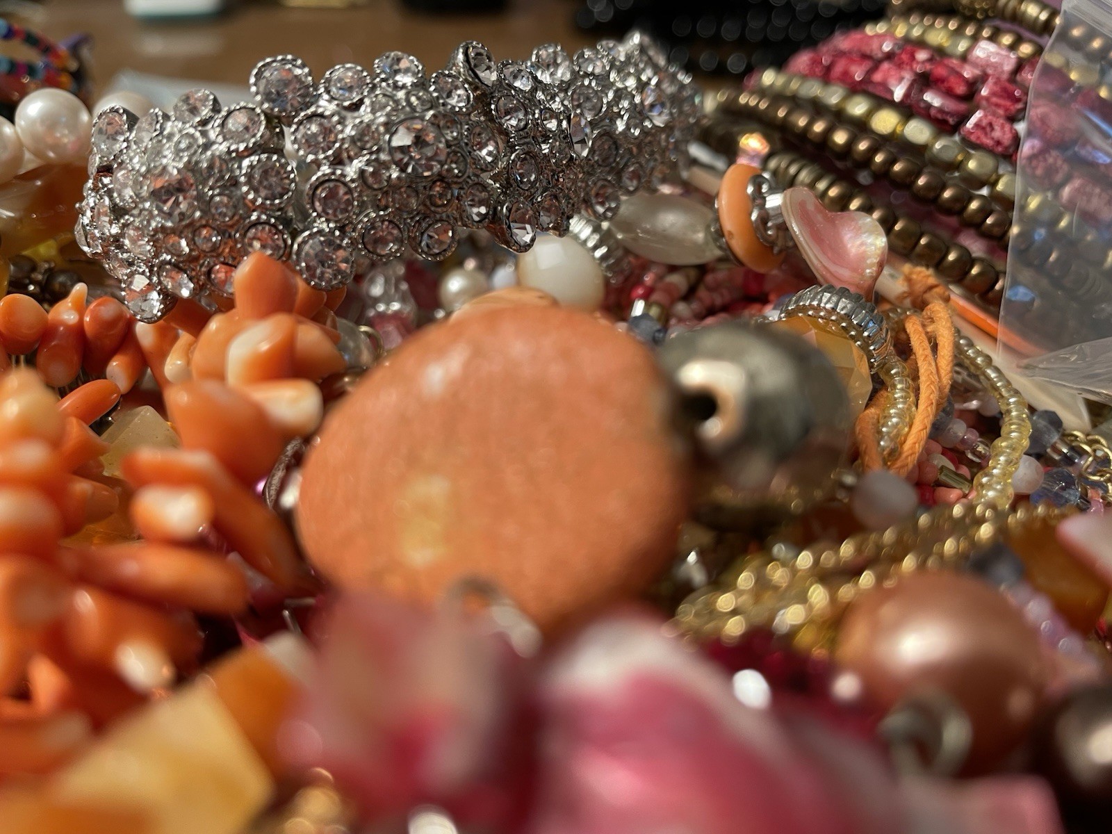 4Lb Mixed Mystery Jewelry Lot Vintage Mod Boho Beaded Necklaces Bracelets