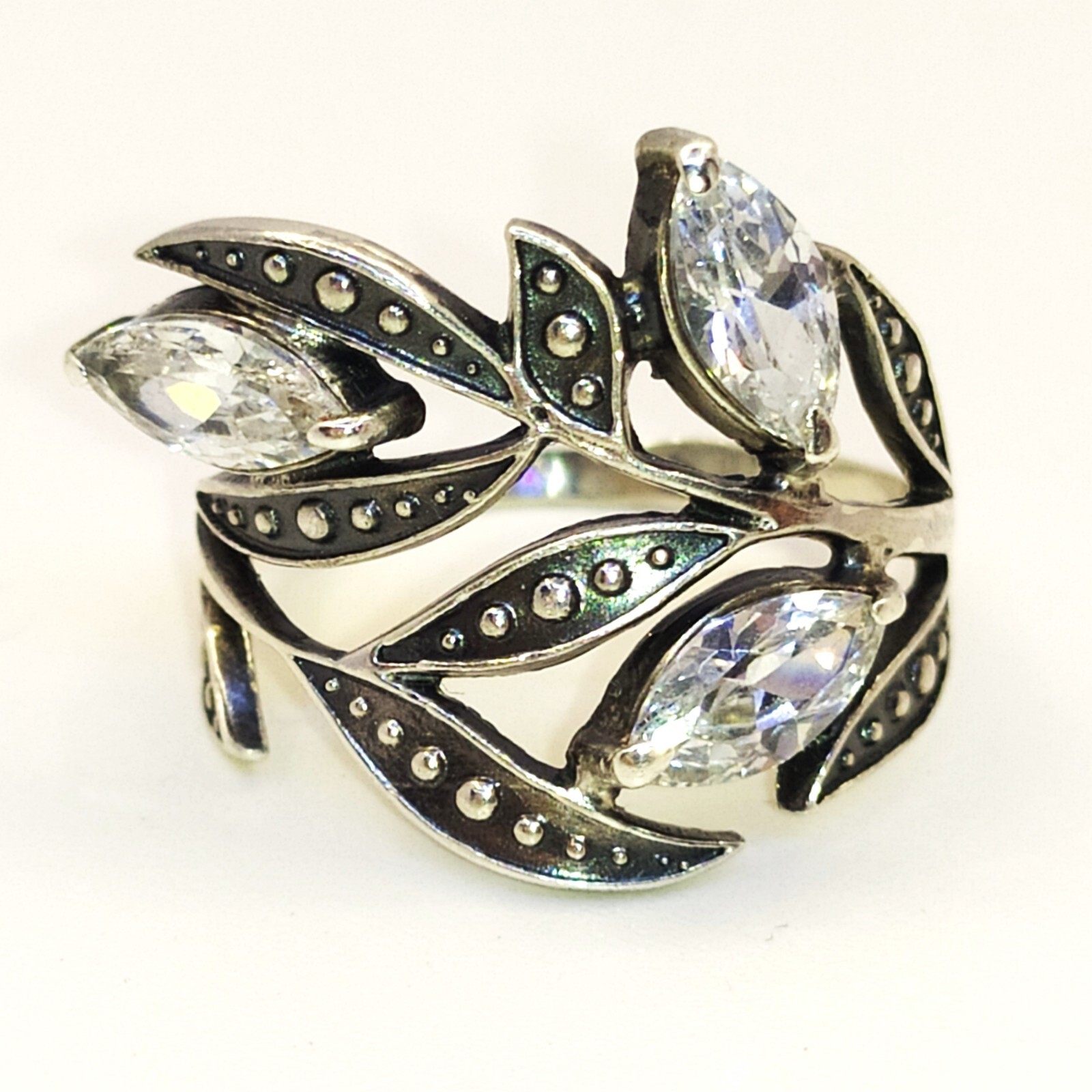 Vintage Luxury RING Silver 925 with Bright Stones -size: 8.25US (18.5mm) | #59