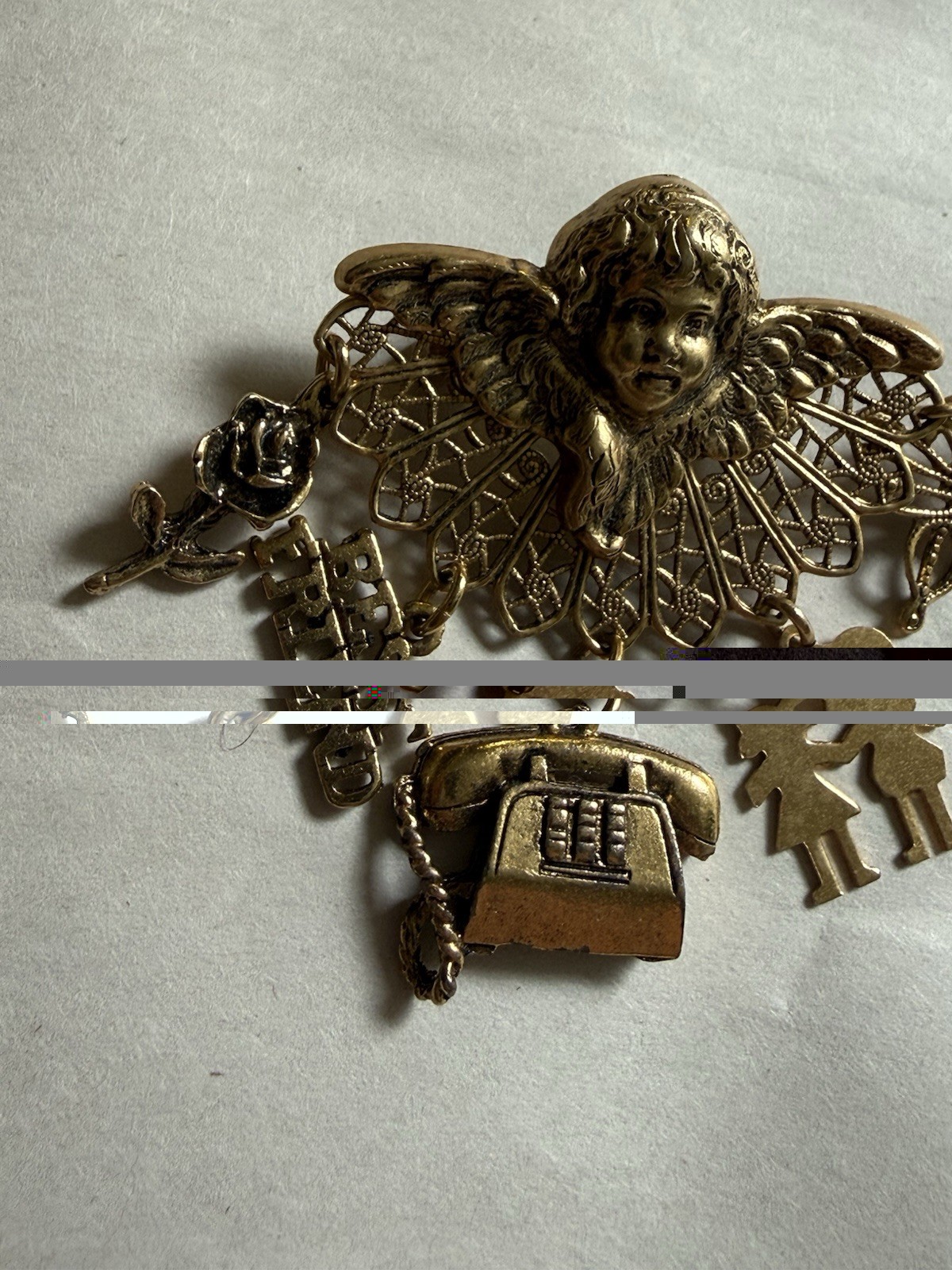 Vtg cherub brooch pin waterfall hearts angels Charms