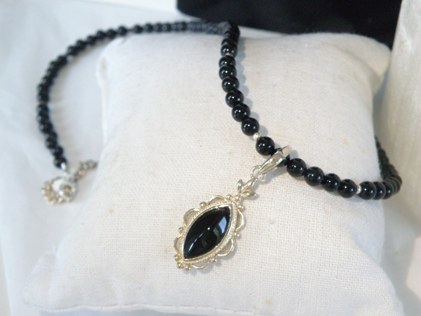 Vintage Sterling Silver 925 Black Onyx Station Bead Necklace