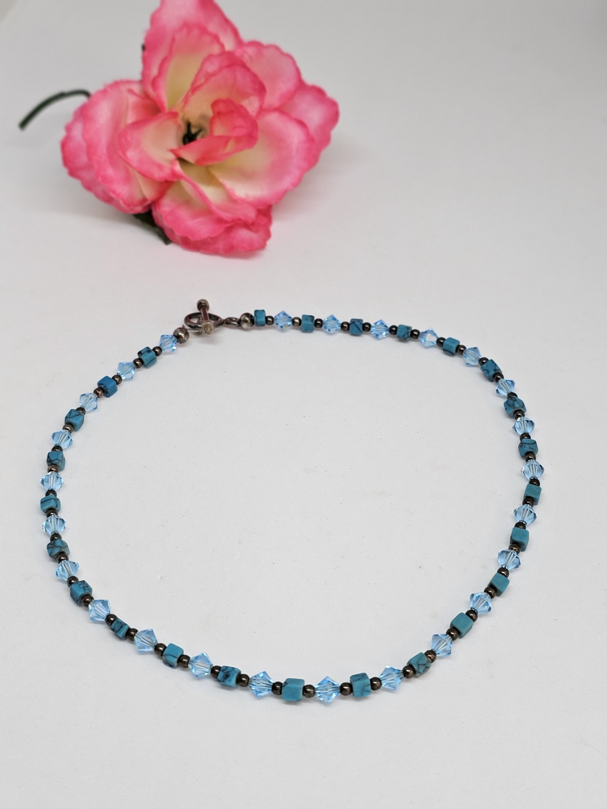 Blue Crystal & Howlite Stone Beaded Choker Necklace 925 Sterling Silver Clasp