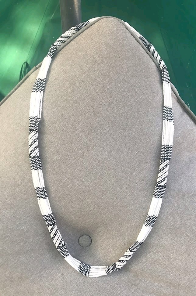 Vintage Native American Hand Beaded White And Black Sead Bead Necklace 42″ Long
