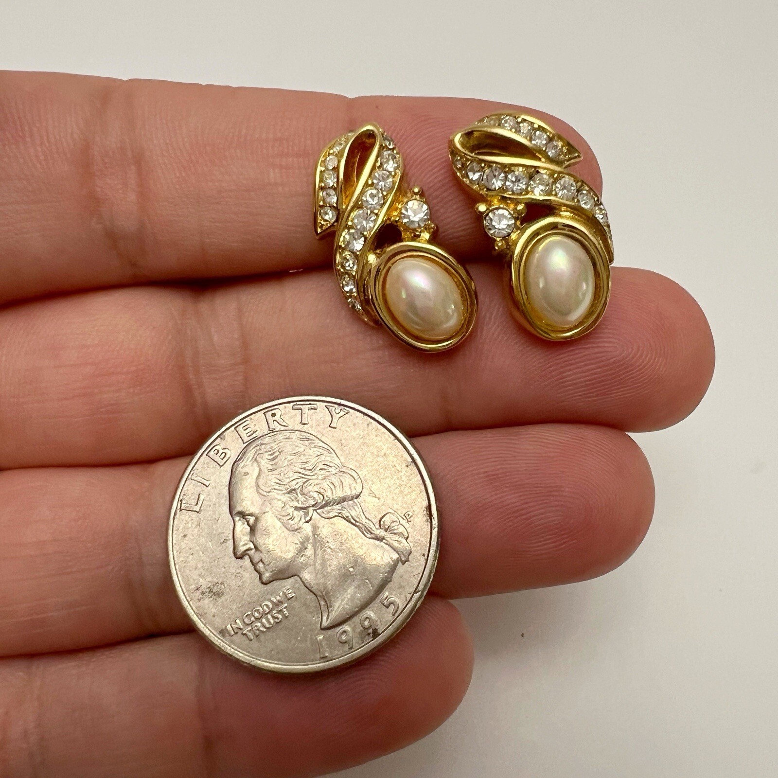 Vintage Faux Pearl Rhinestone Sculptural Swirl Ribbon Goldtone Stud Earrings