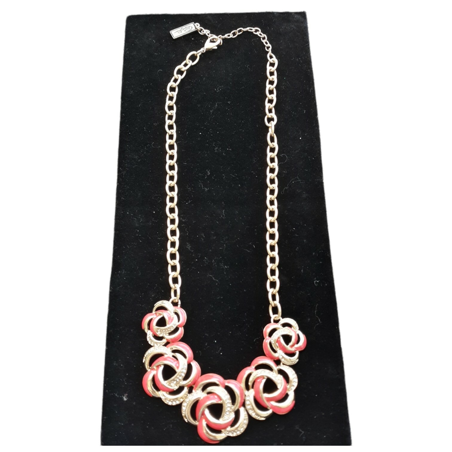 Pappagallo Salmon Color Rosette Rhinestones Stations Gold Tone Necklace READ*