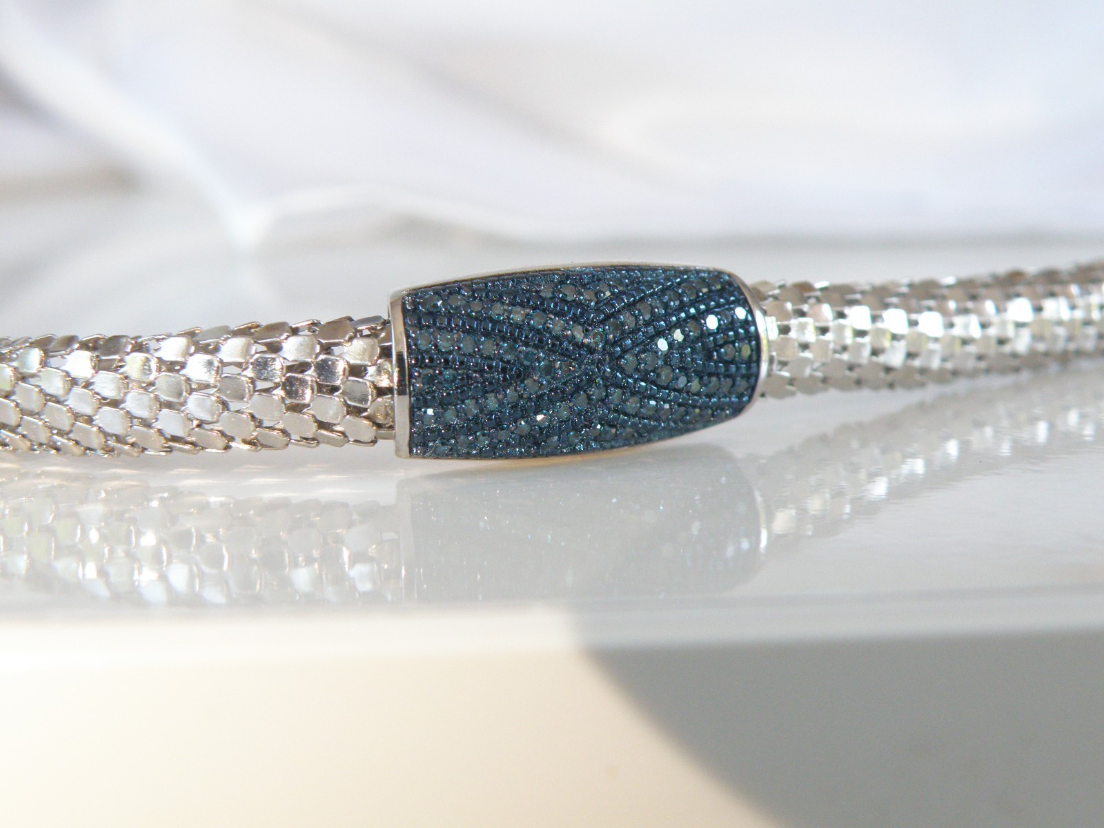 Sterling Silver 925 Natural Irradiated Blue Diamond Mesh Popcorn Bracelet 7″