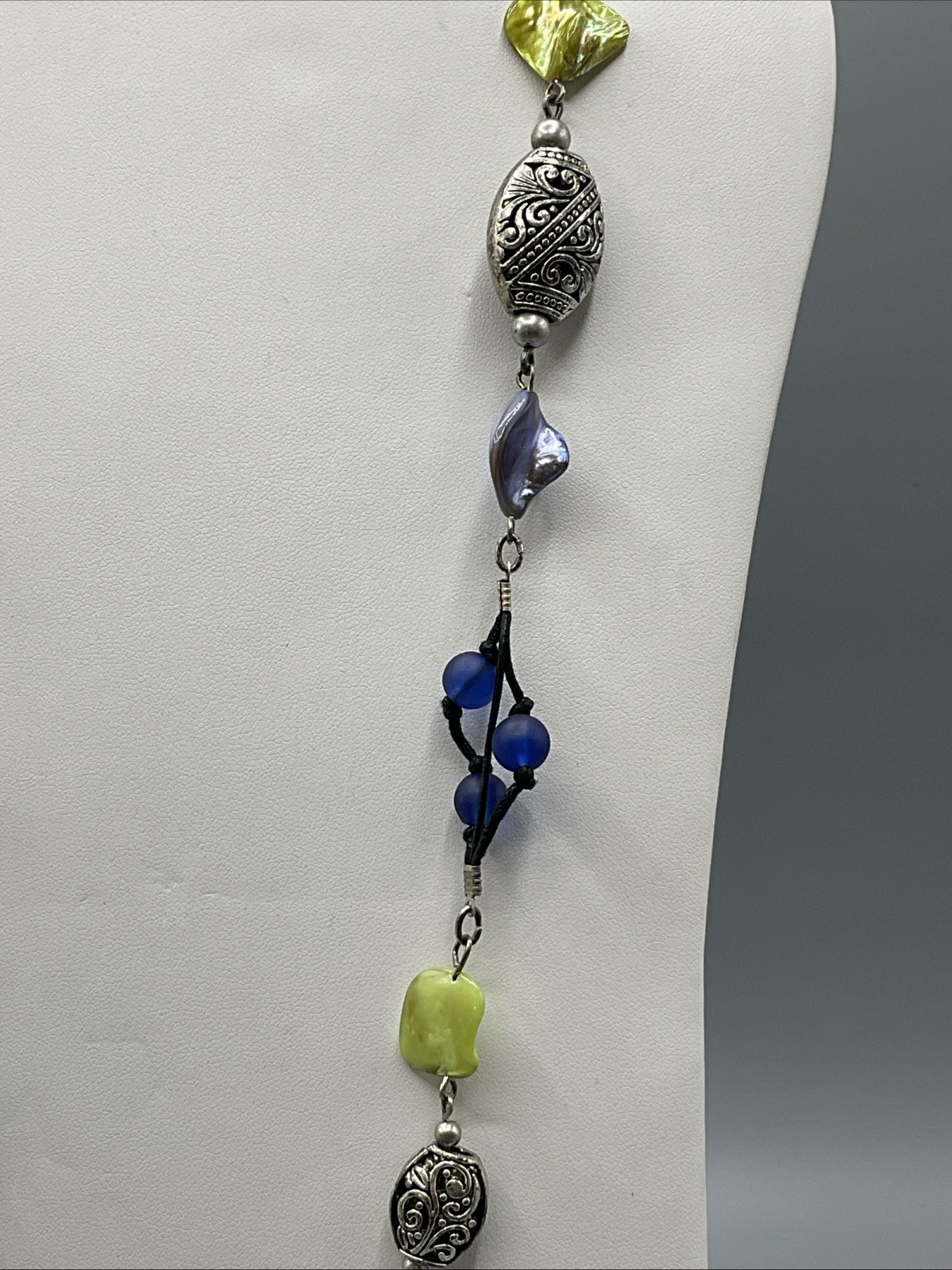 38” Designer Signed Coldwater Creek Silvertone Blue Green Shell Bead Necklace