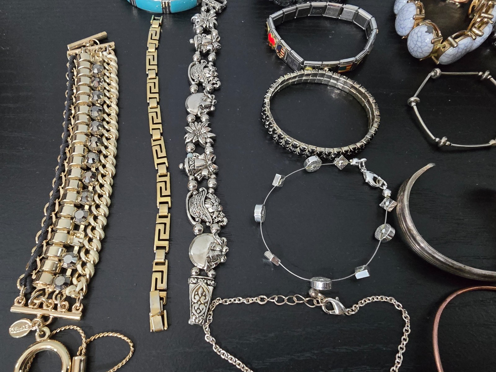 Gigantic Mixed metals material an color lot of 70+ braceletn, signed /unsigned