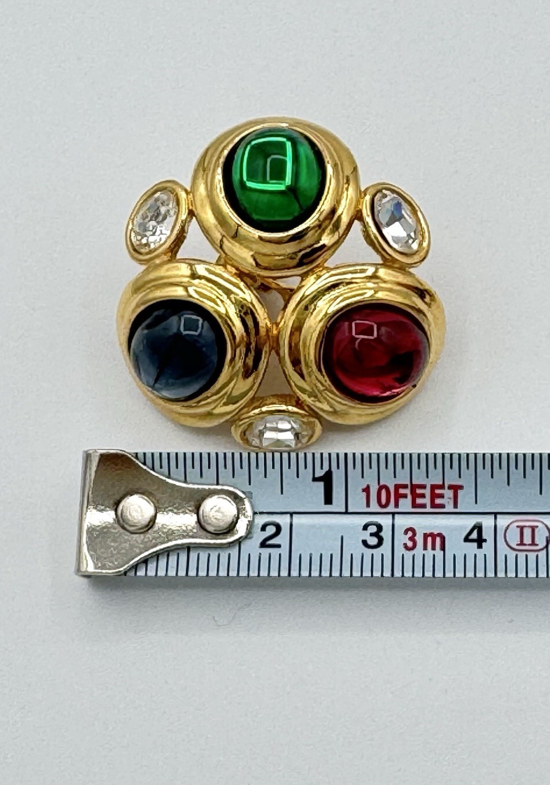 Gorgeous 1980s Monet Signed Gold Tone Gripoix-Style Glass Cabochon Clip Earrings