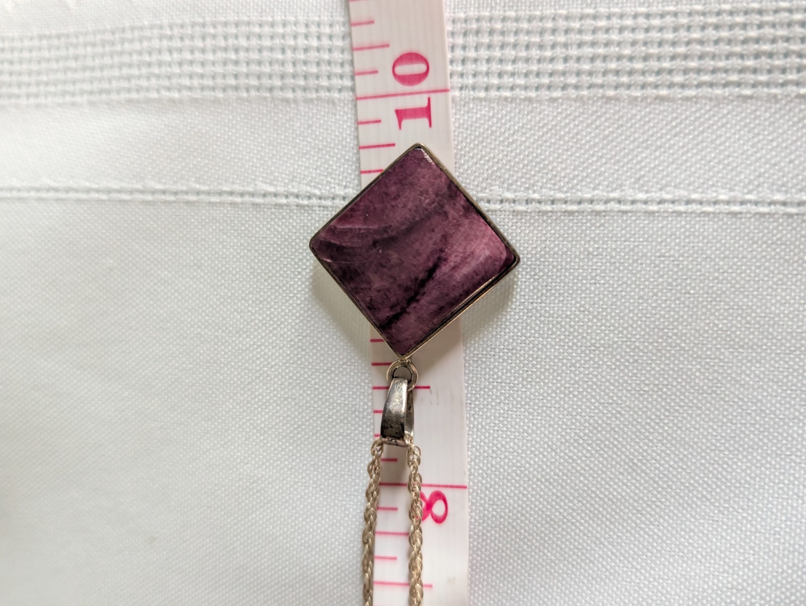 Vintage Square Sterling Silver 3/4″ Purple Spiny Oyster Pendant Necklace 16″+