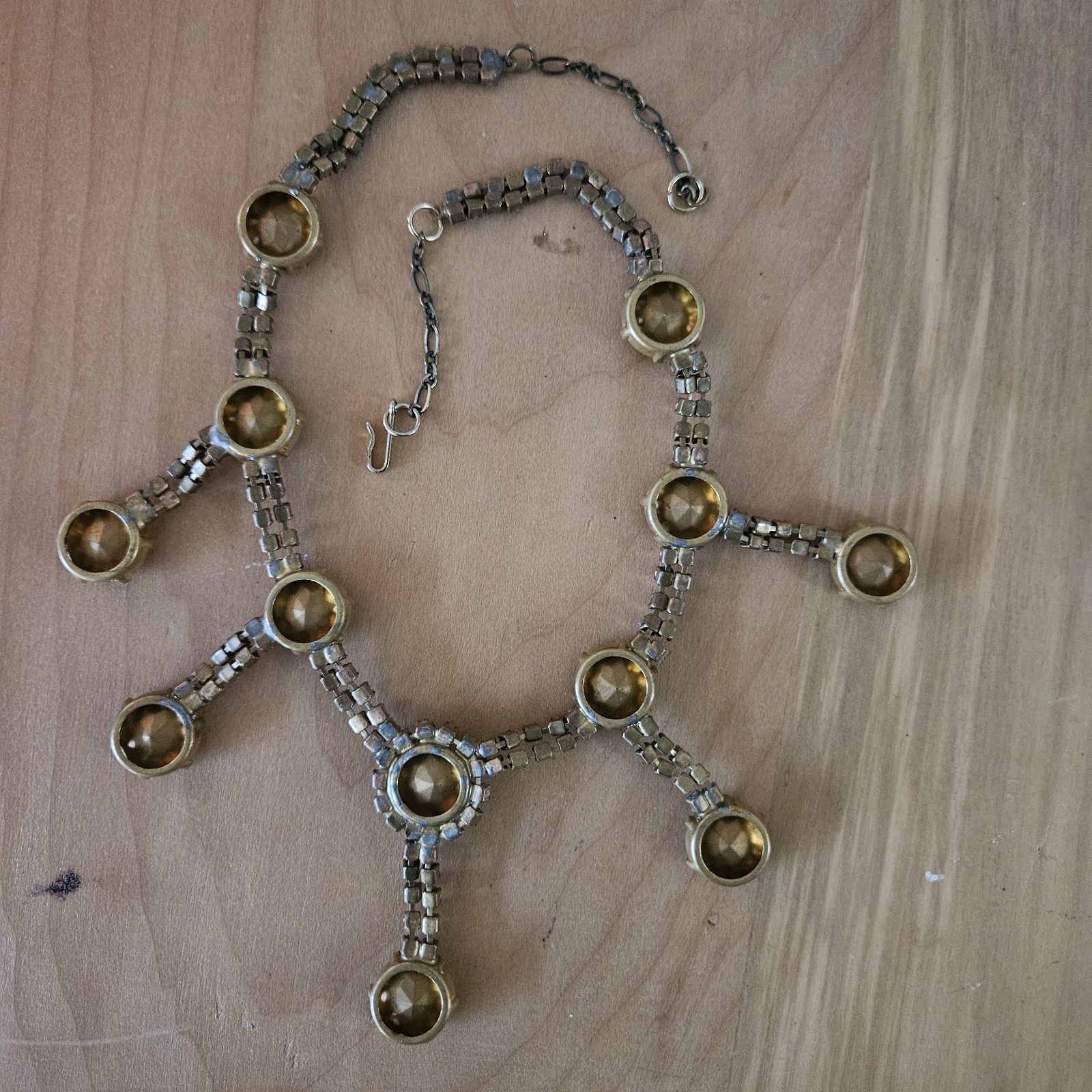 1940s RARE HOBE FIVE PENDANT PURPLE HEAD- LIGHT ORIGINAL COND FESTOON NECKLACE