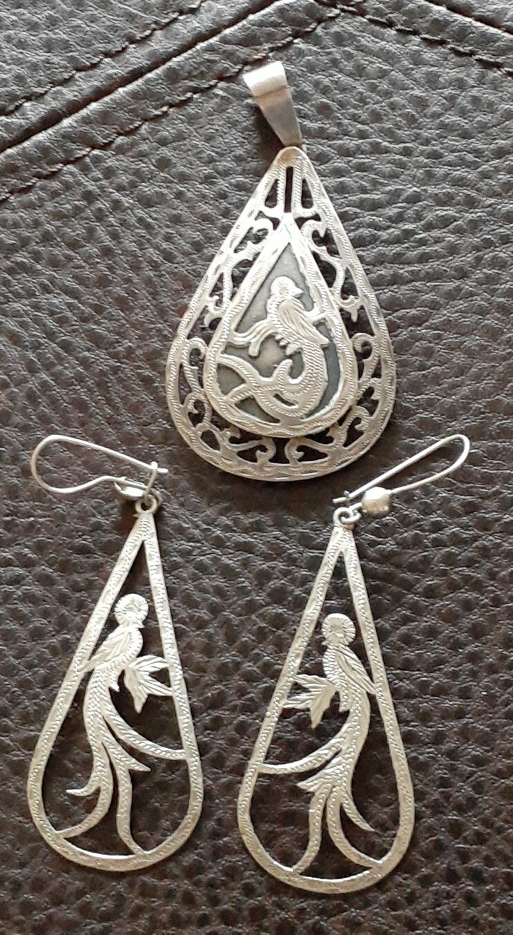 Vintage Guatemala 900 Silver Bird Of Paradise Pendant Earrings Set