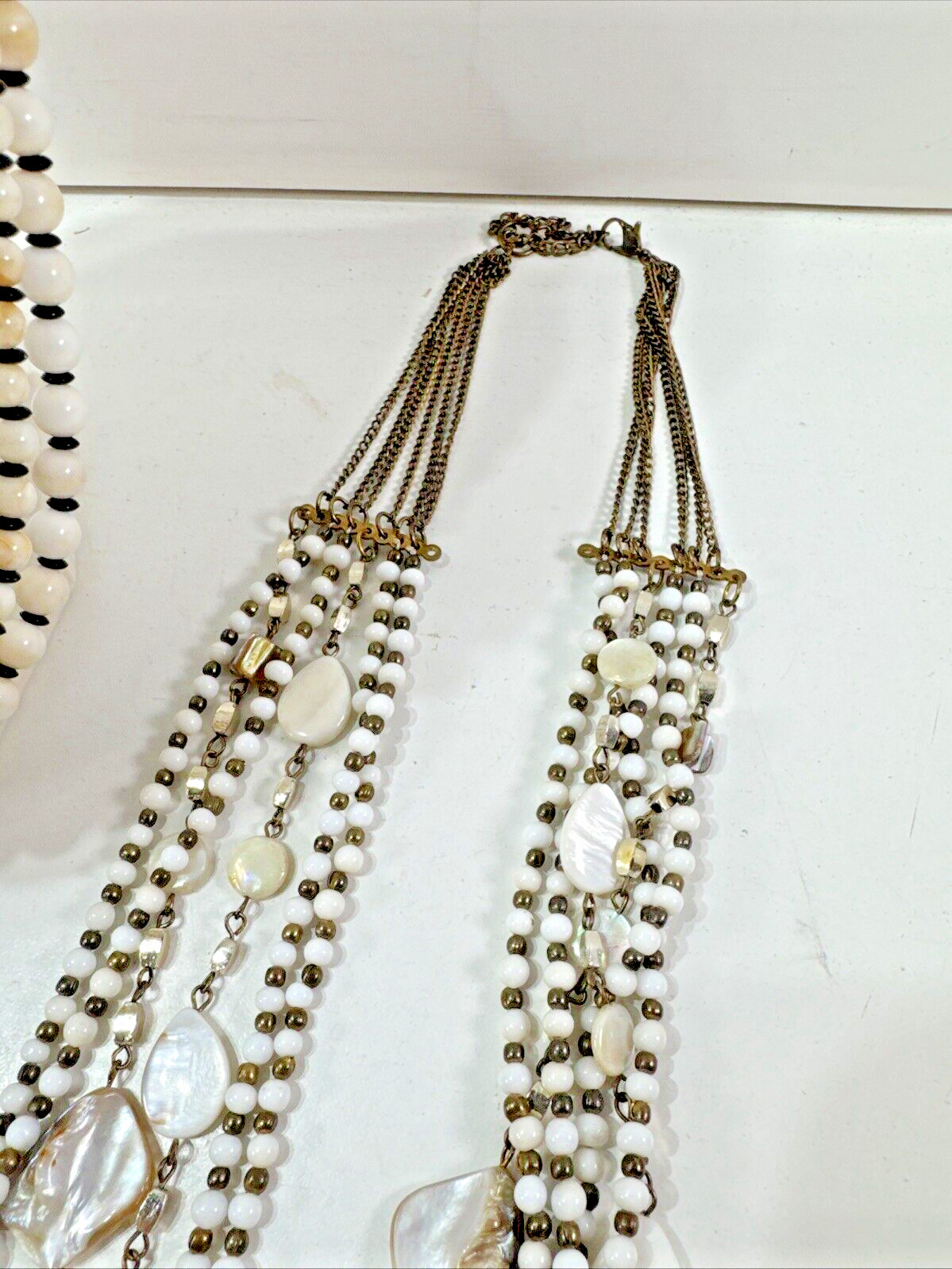 Beautiful Vintage Estate Lot 3x Beaded/Metal/STONES Necklaces & Bracelets