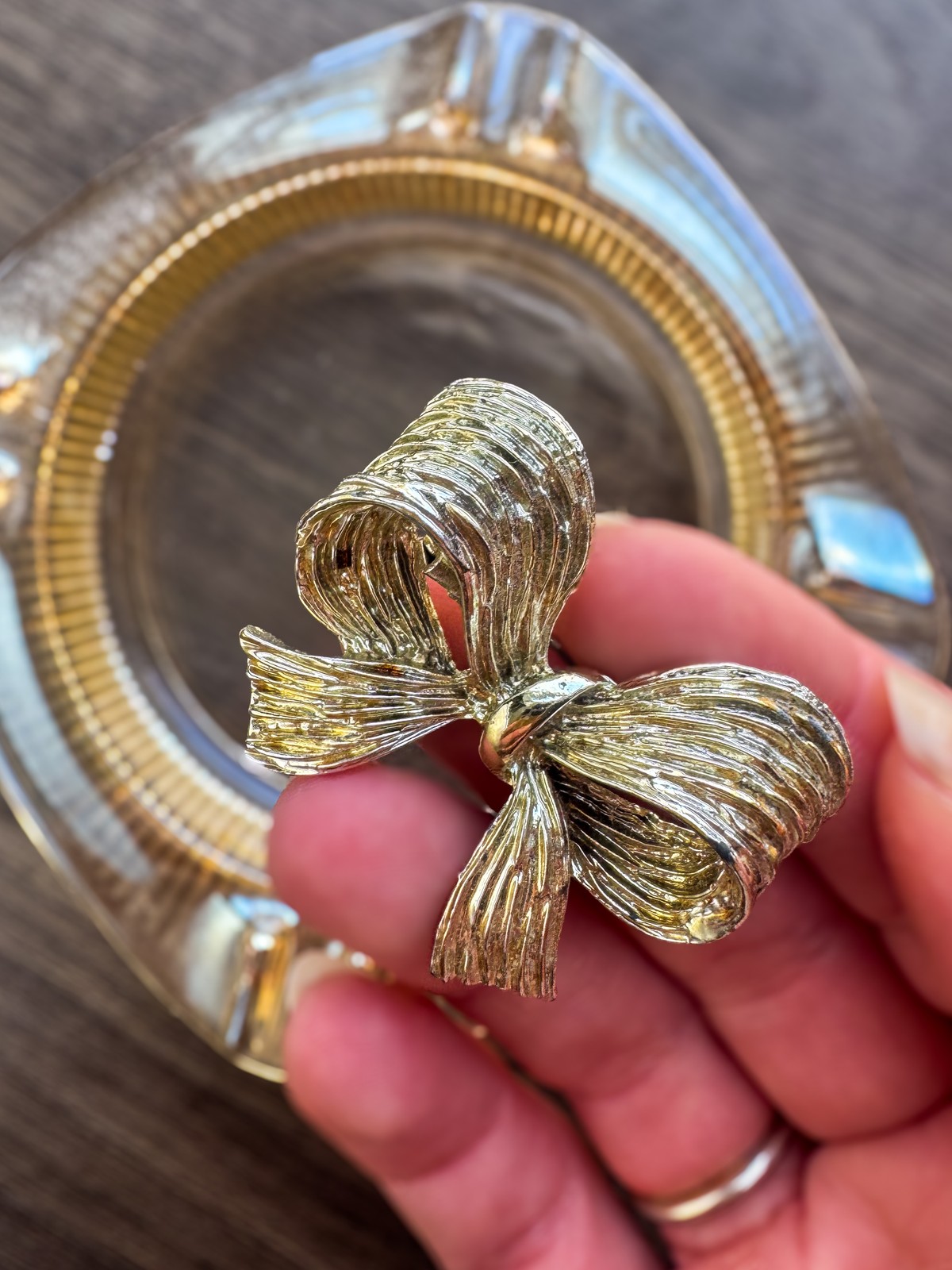 Vintage Silver Bow Brooch