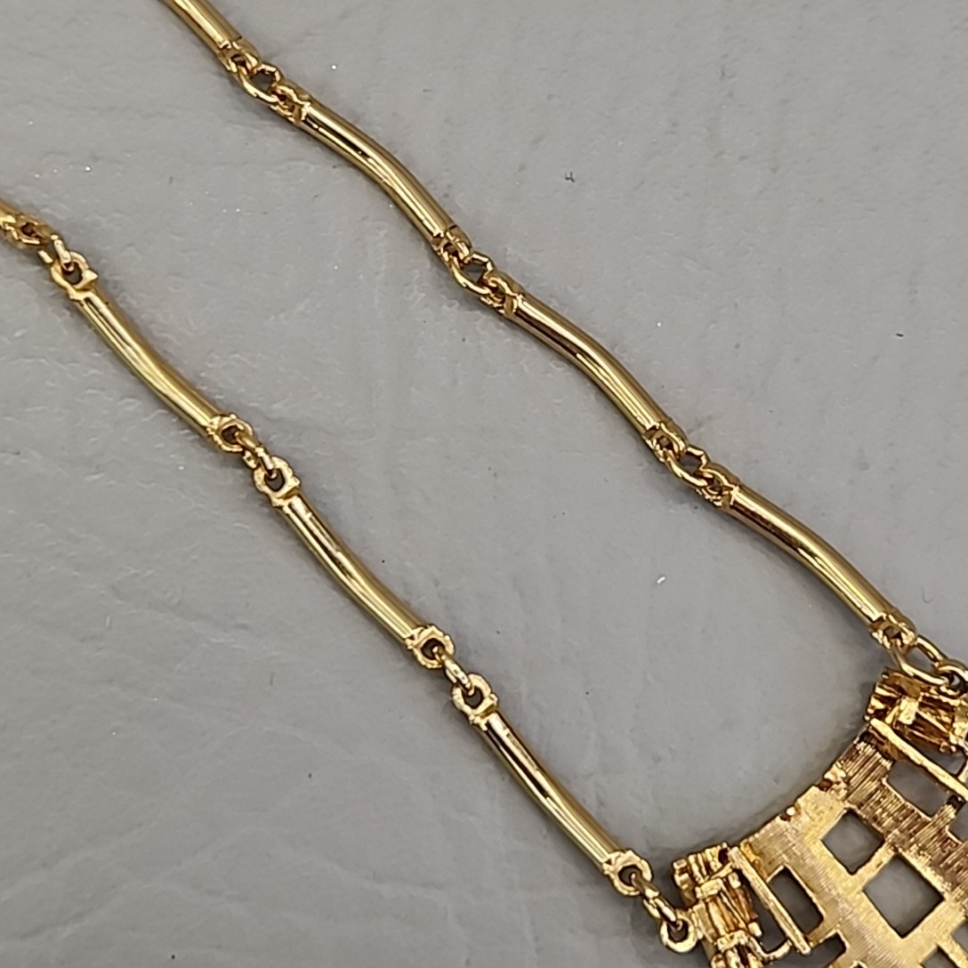 Vintage Modernist Necklace Gold Tone Geometric Dangle Pendant Articulated READ