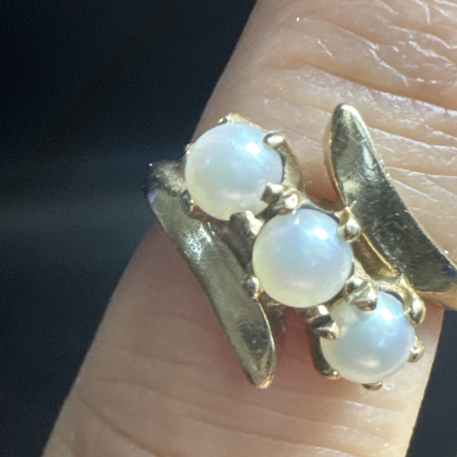 10K Gold 3 Cultured Pearl Ring Cluster Prong Child Petite Ring Size 3 2.5g