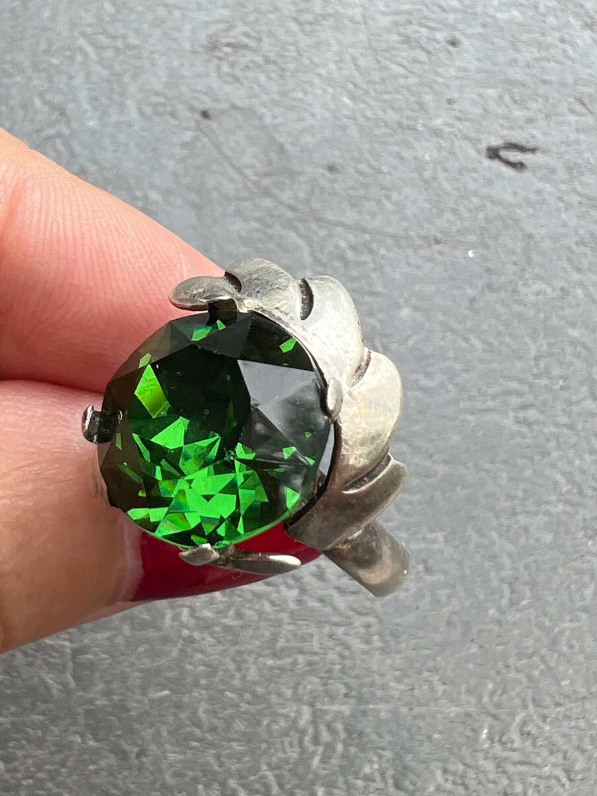 VINTAGE LARGE ROUND GREEN PASTE GLASS RHINESTONE RING 925 STERLING SLVER MEXICO