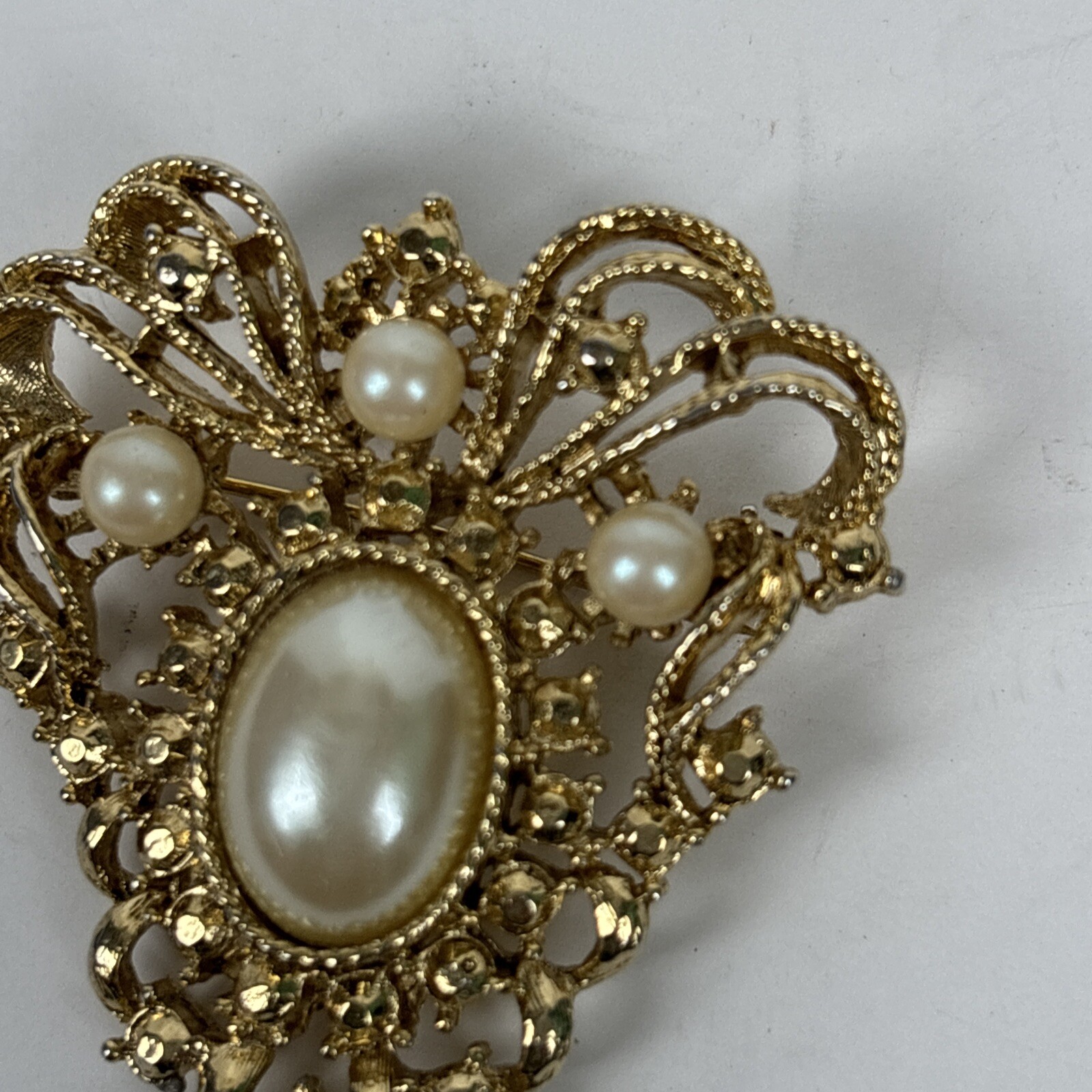 Gold Color Faux Pearl Cabochon Center Brooch Accent Pearls Gold Color Accents